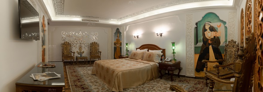 سوئیت یک خوابه قاجاری هتل قصر طلایی مشهد